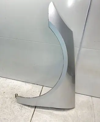 Mercedes-Benz R W251 Fender