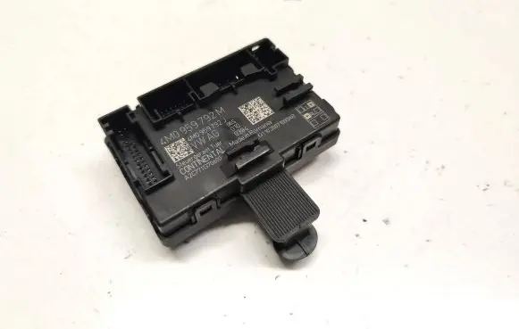 Audi Q7 4M Door control unit/module 4M0959792M 4M0959792J A2C7711370600