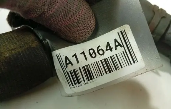 Skoda Fabia Mk2 (5J) Engine coolant pipe/hose 