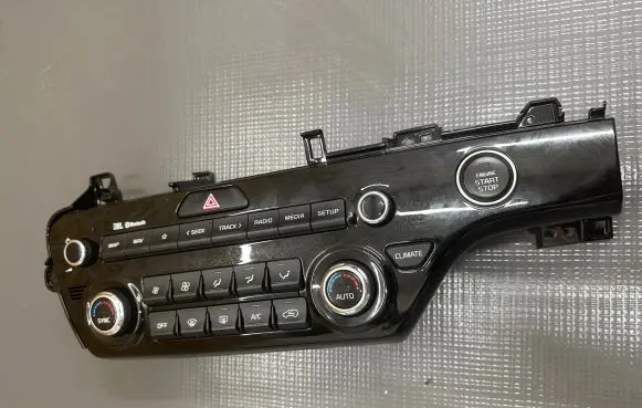 KIA Sportage Climate control unit 97250