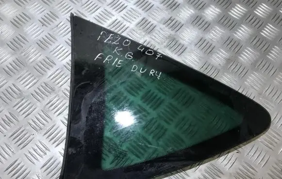 Peugeot 407 Rear side window