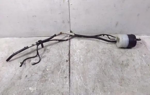 Land Rover Discovery 4 - LR4 Air suspension tank/reservoir RQB000513