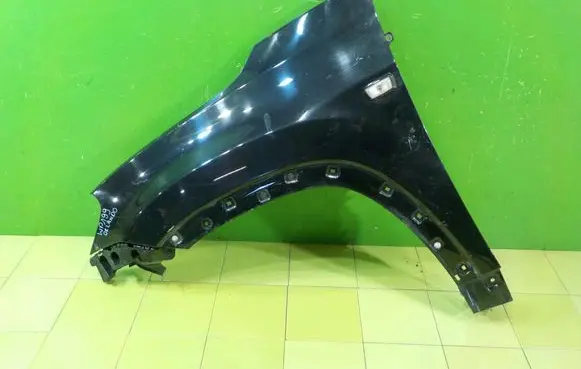 Chevrolet Orlando Fender PRZOD LEWY