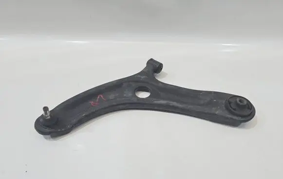 Hyundai i20 (GB IB) Front lower control arm/wishbone