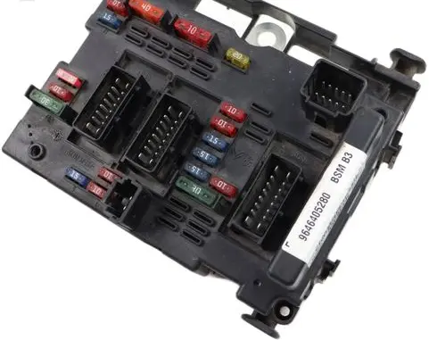 Peugeot 308 Fuse module 9646405280 22155712 BSMB3