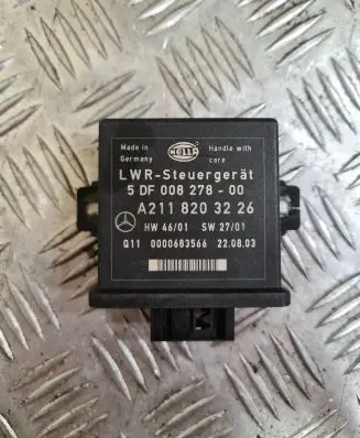 Mercedes-Benz E W211 Light module LCM A2118203226