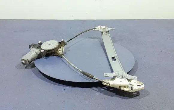 Honda Accord Front door window regulator with motor CM011260