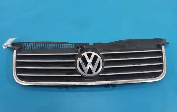 Volkswagen PASSAT B5.5 Front bumper upper radiator grill 3B0853651 IMPRK1525869