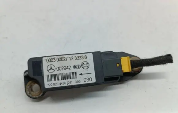 Mercedes-Benz CL C215 Airbag deployment crash/impact sensor 2208204426 002942 000300027