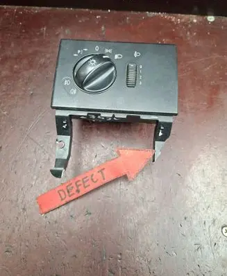 Mercedes-Benz Vito Viano W639 Light switch A6395450204 ZGS003