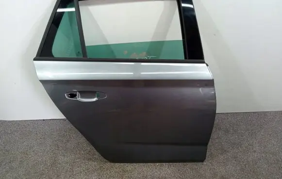 Skoda Kamiq Front door