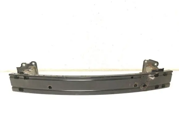 Nissan Qashqai Front bumper cross member 620304EA0A