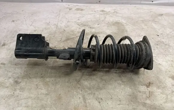 Peugeot 308 Front shock absorber/damper 9856362980 38017622 28423230