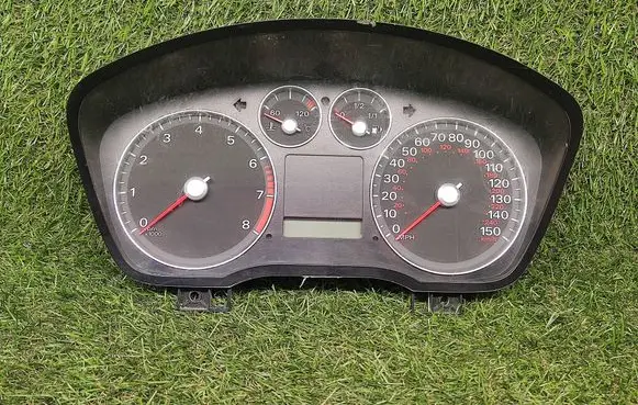 Ford Focus Speedometer (instrument cluster) 4M5T10849FN