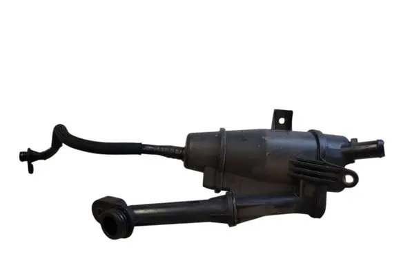 Opel Insignia A Oil breather separator 55575980 70367396 565581915