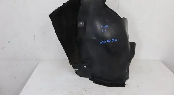 Mercedes-Benz ML W164 Front wheel arch liner splash guards A1648840922