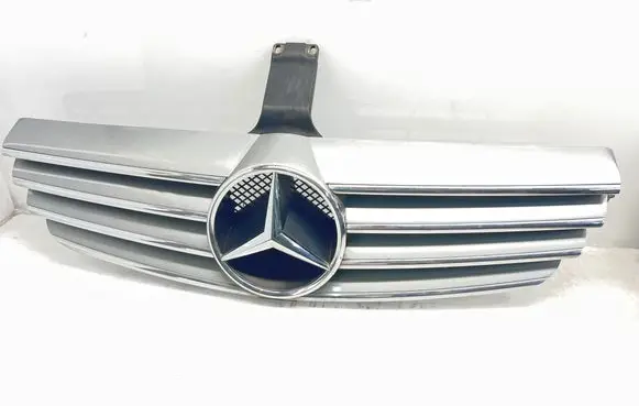Mercedes-Benz CLK A209 C209 Front bumper upper radiator grill A2098800023