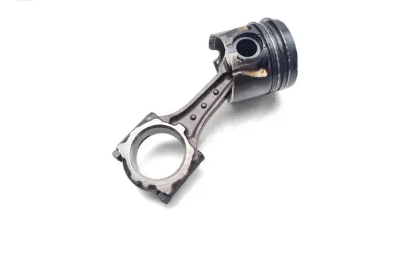 Opel Astra H Piston with connecting rod A17DTR