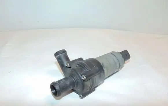 Ford Galaxy Water pump 1307485 0392020073 3M218502BA