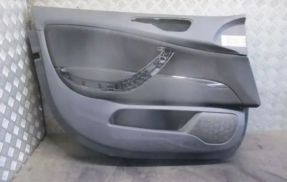 Citroen C5 Front door card panel trim 9662076777