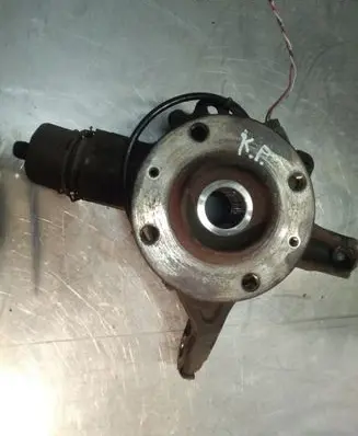 Mini One - Cooper Coupe R56 Front wheel hub spindle knuckle