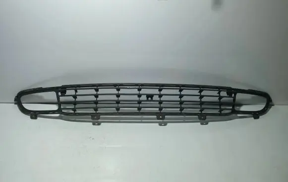 Opel Zafira A Front bumper lower grill 90580631