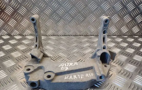 Opel Astra H Gearbox mounting bracket 55182191