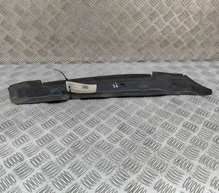Skoda Octavia Mk4 Fender trim (molding) 5E3821111