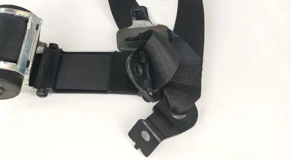Opel Astra H Front seatbelt 560834901 041029