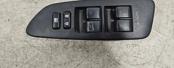 Toyota Auris 150 Electric window control switch 7423202550