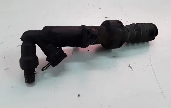 Clutch slave cylinder