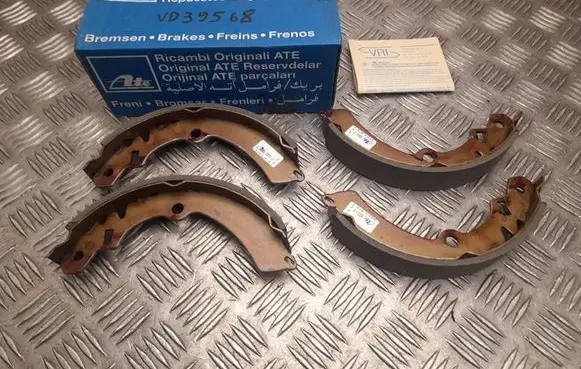 Suzuki Vitara (ET/TA) Brake pads (rear) 03013702242