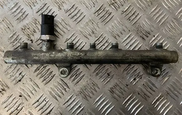 Renault Laguna II Fuel main line pipe 0445214015