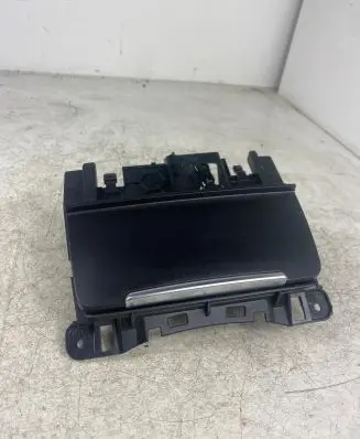 Audi A5 Sportback 8TA Ashtray (front) 8K0857951C