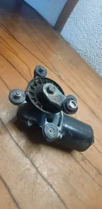 Mazda 626 Wiper motor 8491003972