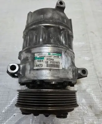 Opel Insignia A Air conditioning (A/C) compressor (pump) P13314473