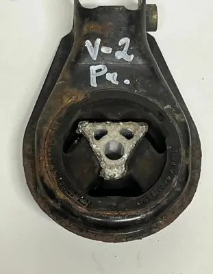 Volvo V50 Engine mount bracket 9280391
