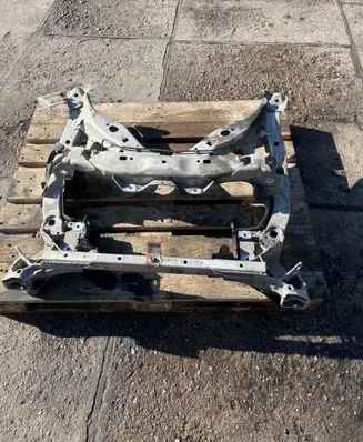 BMW 5 F10 F11 Front subframe 6796692