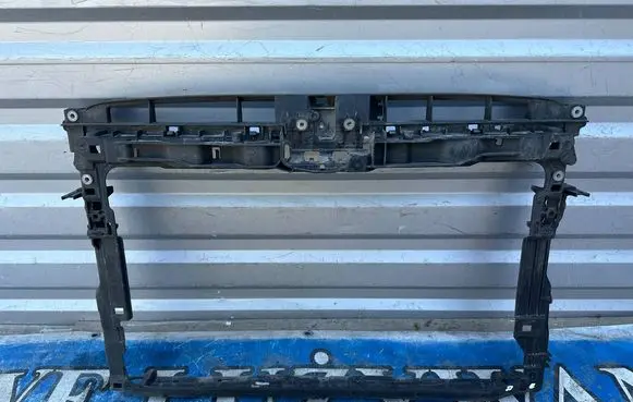 Volkswagen Golf VII Radiator support slam panel 5G0805594AC
