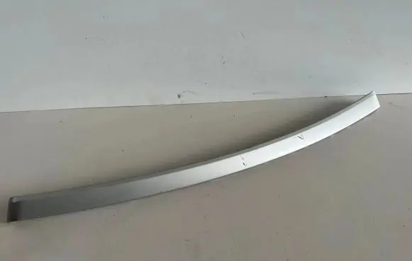 BMW 3 E90 E91 Dashboard glove box trim 7121474