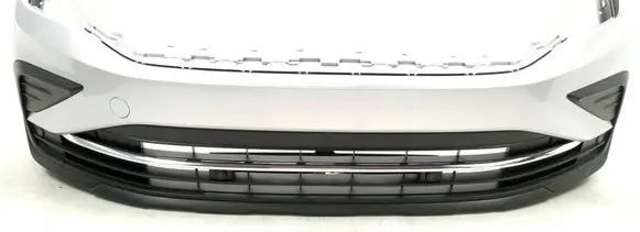 Volkswagen Eos Front bumper 5NA807221C