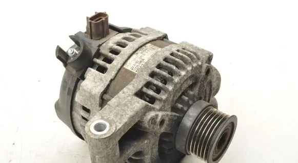 Volvo C30 Generator/alternator 30795495
