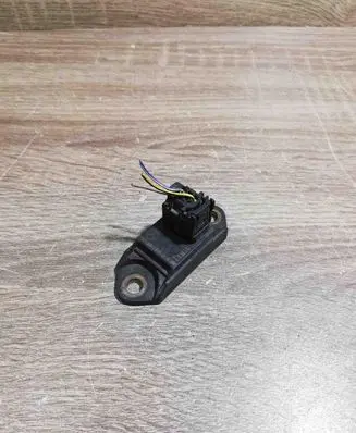 Mercedes-Benz S W221 Airbag deployment crash/impact sensor 0025426918