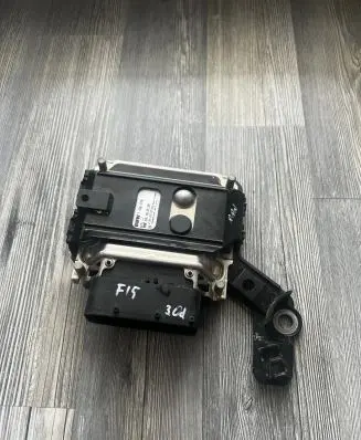 BMW X5 F15 Adblue control unit 7436676 0281032222