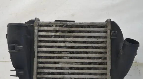 Audi A4 S4 B6 8E 8H Intercooler radiator 8E0145805E