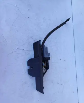 Porsche Cayenne (92A) Tailgate/trunk/boot lock/catch/latch