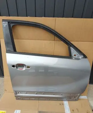 Opel Mokka B Front door