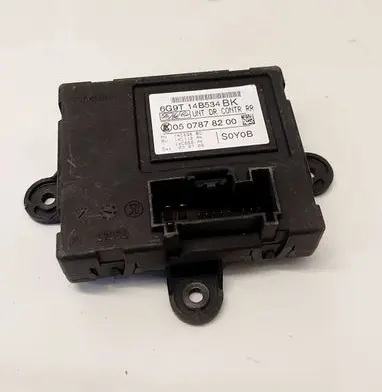 Toyota Avensis T250 Door control unit/module 6G9T14B534BK