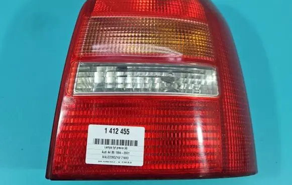 Rear/tail lights