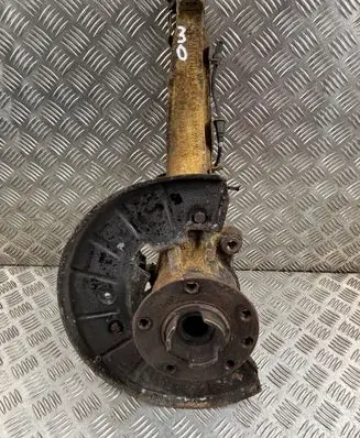 Volkswagen Touareg II Front wheel hub 7P6407246A